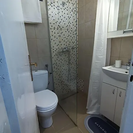 Fontana Cozy Apartment Near Danube River Belgrado Esterno foto